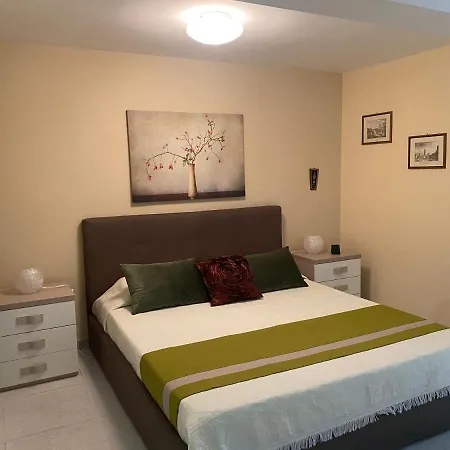 La Mansarda * Giardini-Naxos