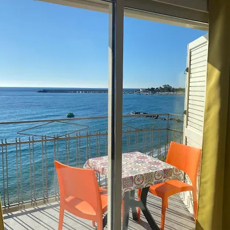 La Mansarda Appartement Giardini-Naxos